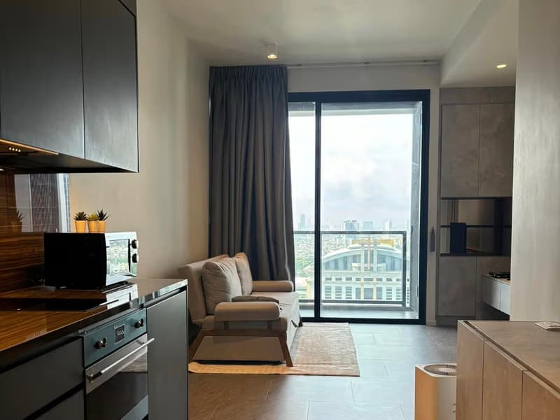 1 Bed Condo for Sale in Bang Rak