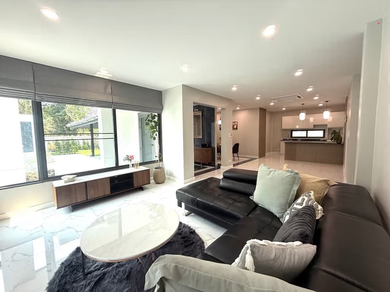 5 Bed House for Sale in Hang Dong District
