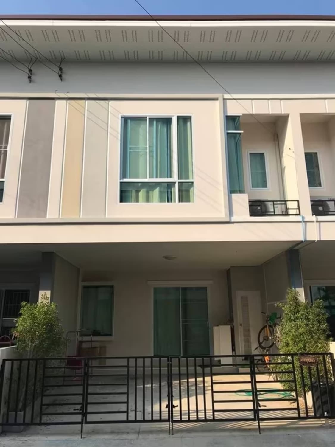 3 Bedroom House - Image 3