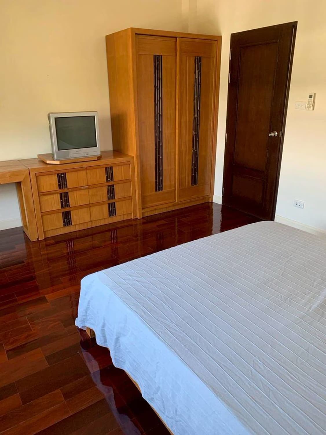 3 Bed House for Rent and Sale in Hang Dong - Image 12