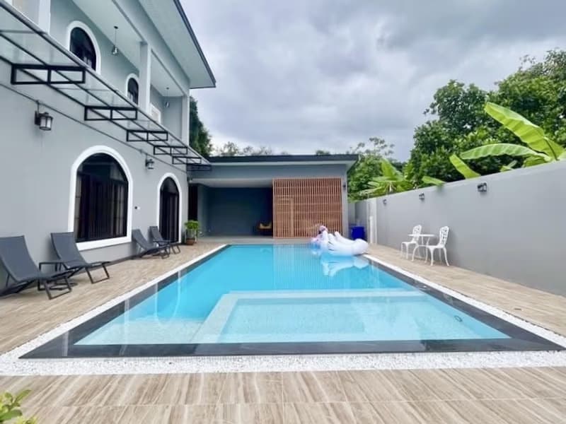 4 Bed House for Rent and Sale in San Sai District