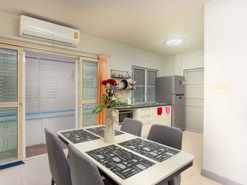 3 Bed House for Rent in Mueang Chiang Mai District