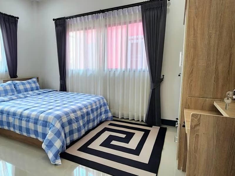3 Bed House for Rent in Hang Dong District