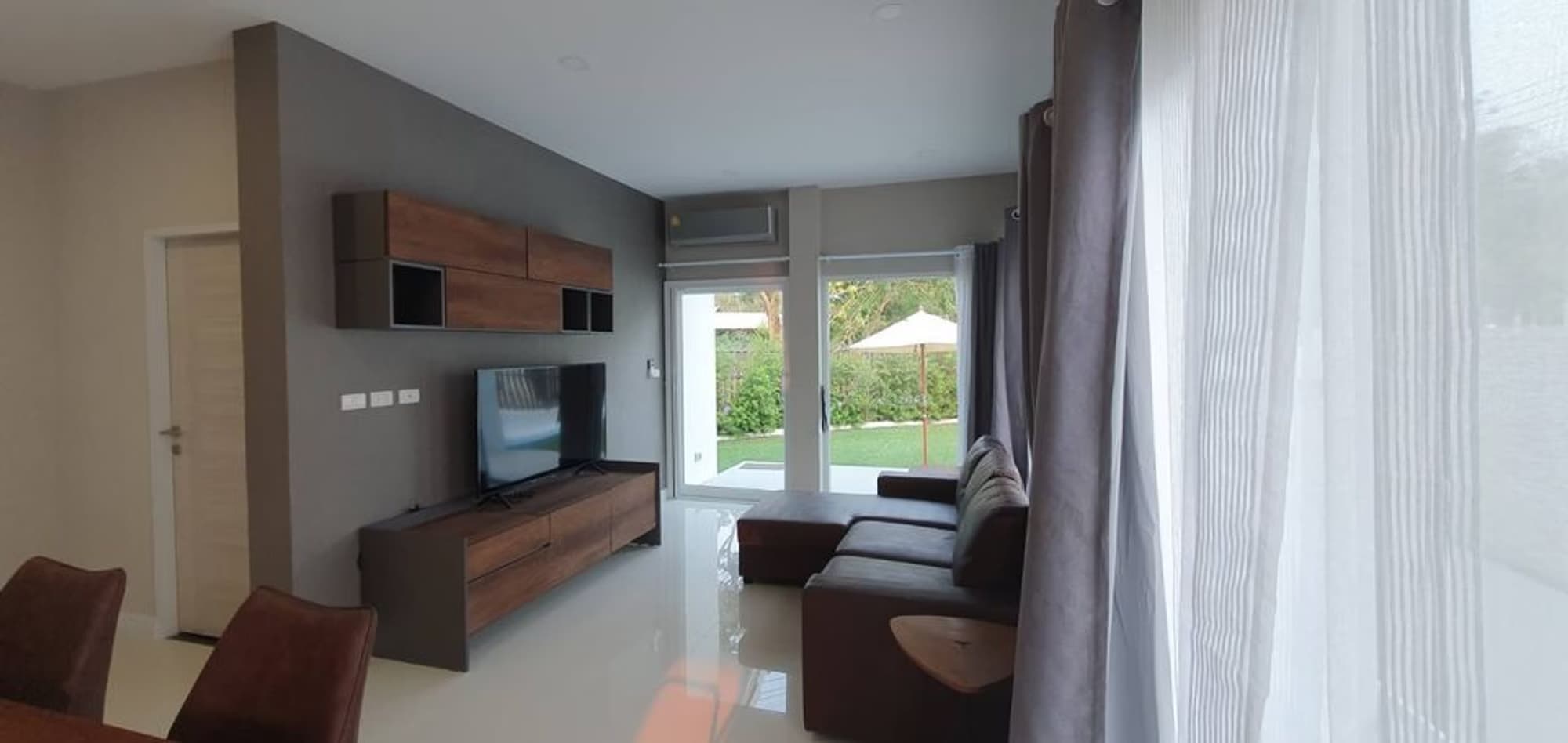  - Image 1