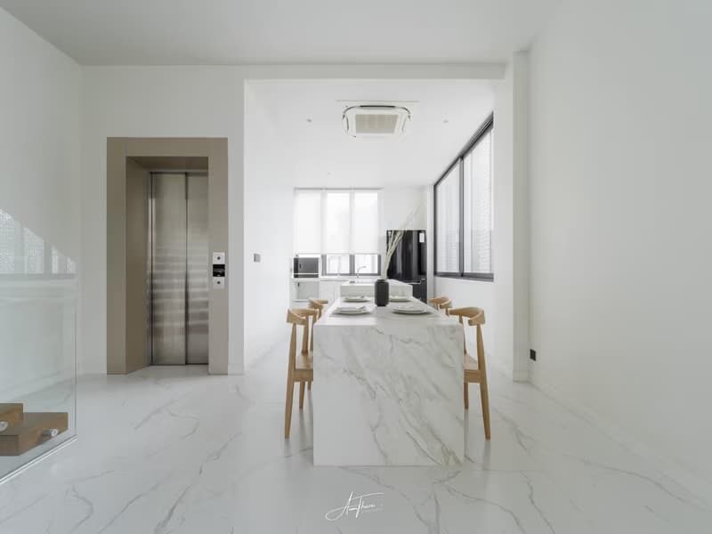 3 Bed House for Rent and Sale in Watthana
