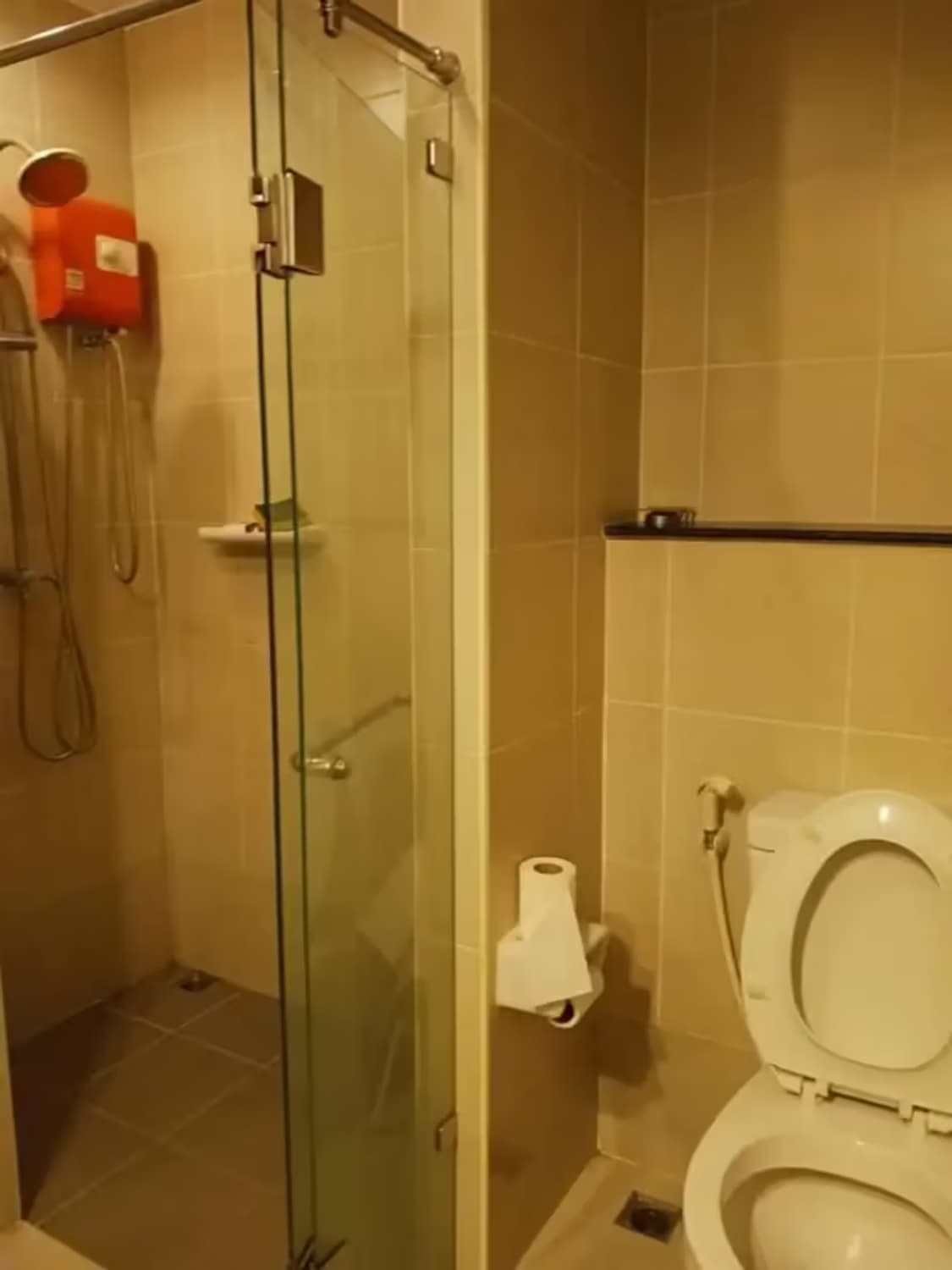 1 Bedroom Condo - Image 4