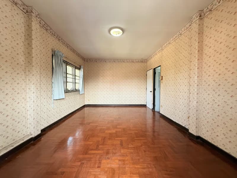 5 Bed House for Sale in San Sai