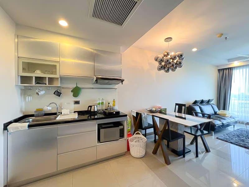 1 Bed Condo for Rent and Sale in Huai Khwang