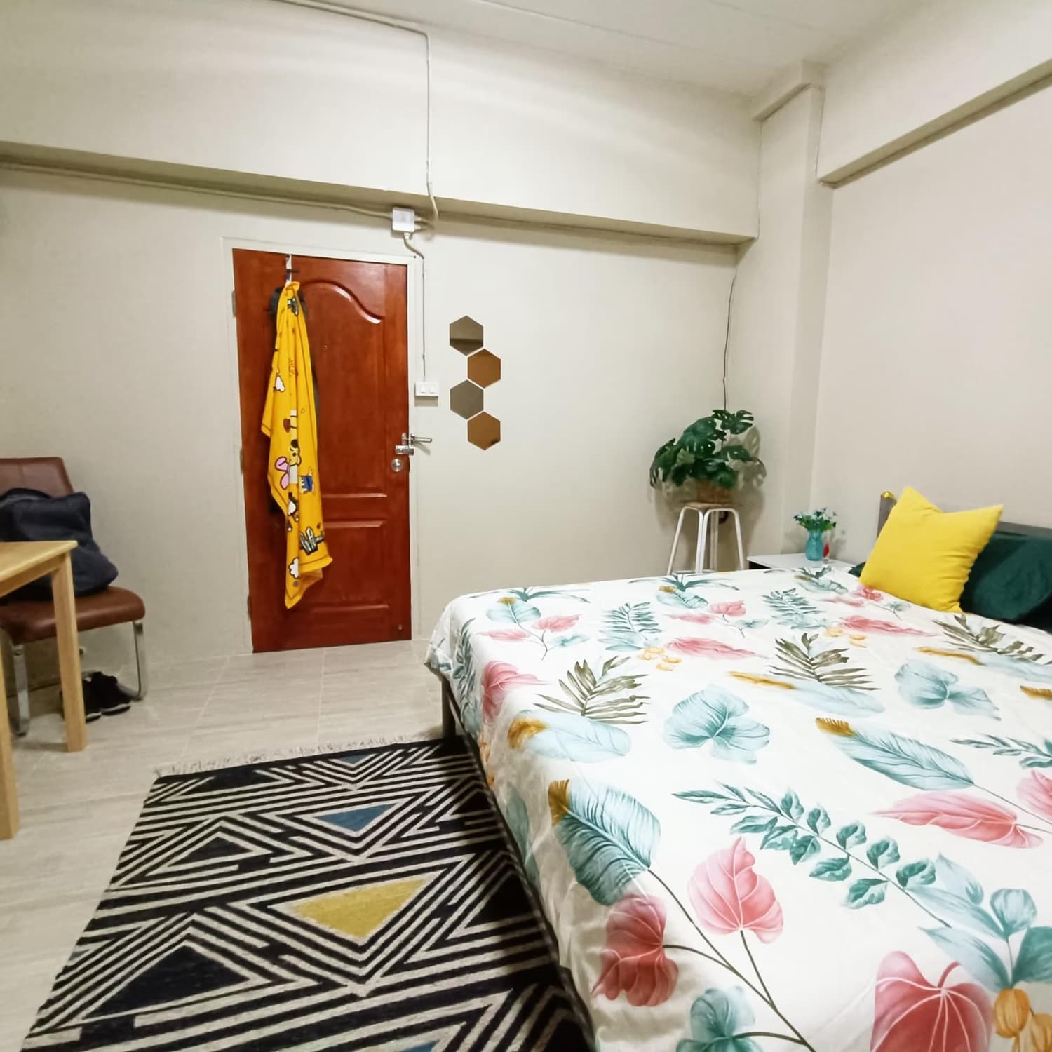 Condo for Sale at SR Land Condo   - Image 3