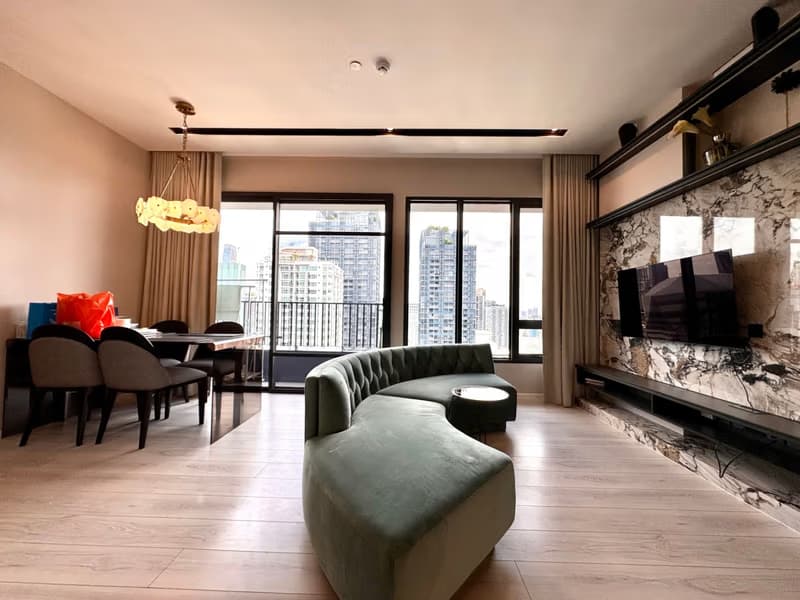 2 Bed Condo for Sale in Ratchathewi