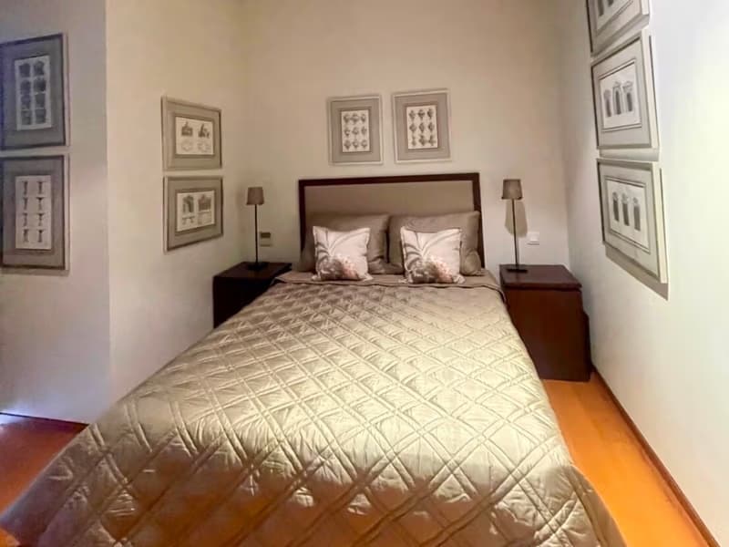 2 Bed Condo for Rent  Near Sala Daeng BTS
