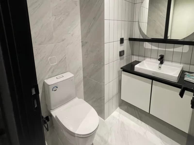 1 Bed Condo for Sale in Khlong San