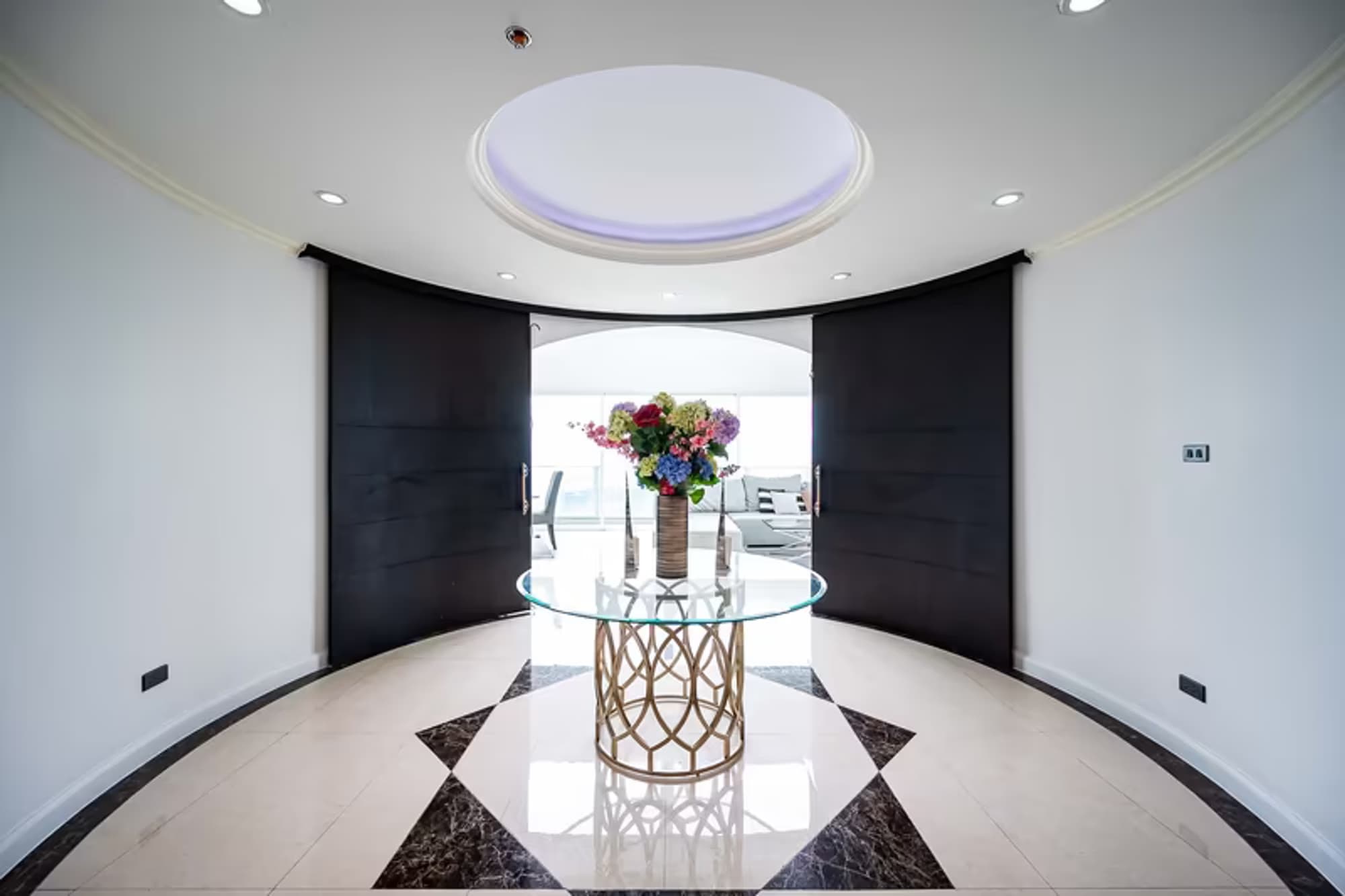 Condo for Rent, Sale at Millennium Residence - Image 11