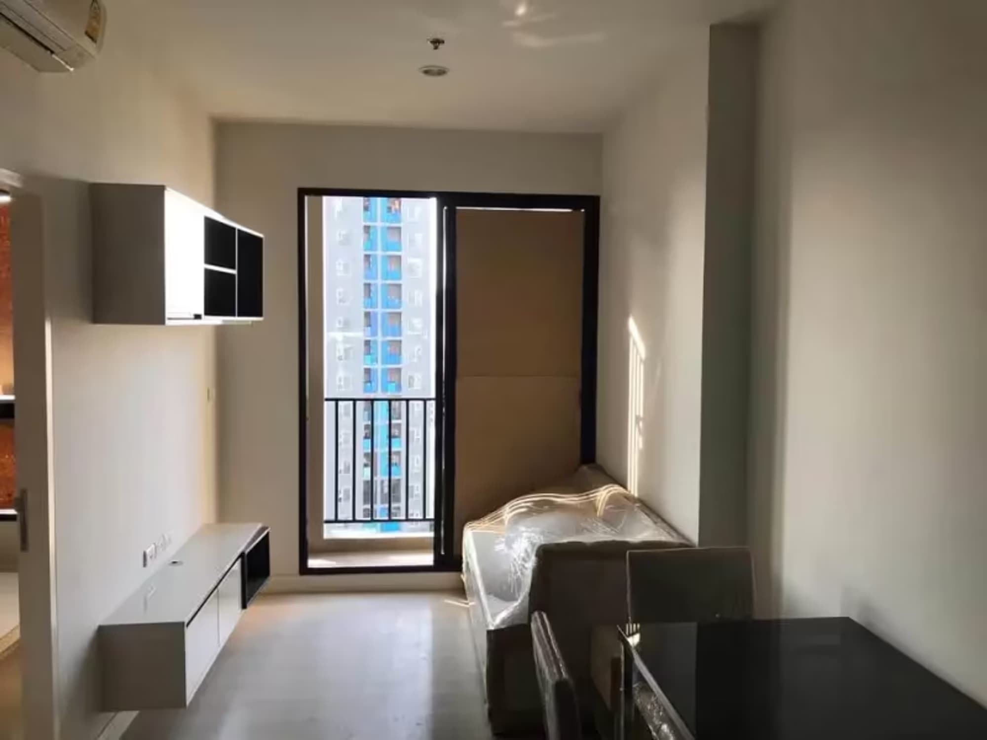 1 Bedroom Condo - Image 10