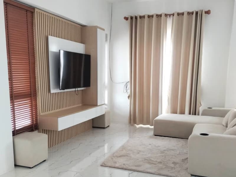 3 Bed House for Rent in Hang Dong District