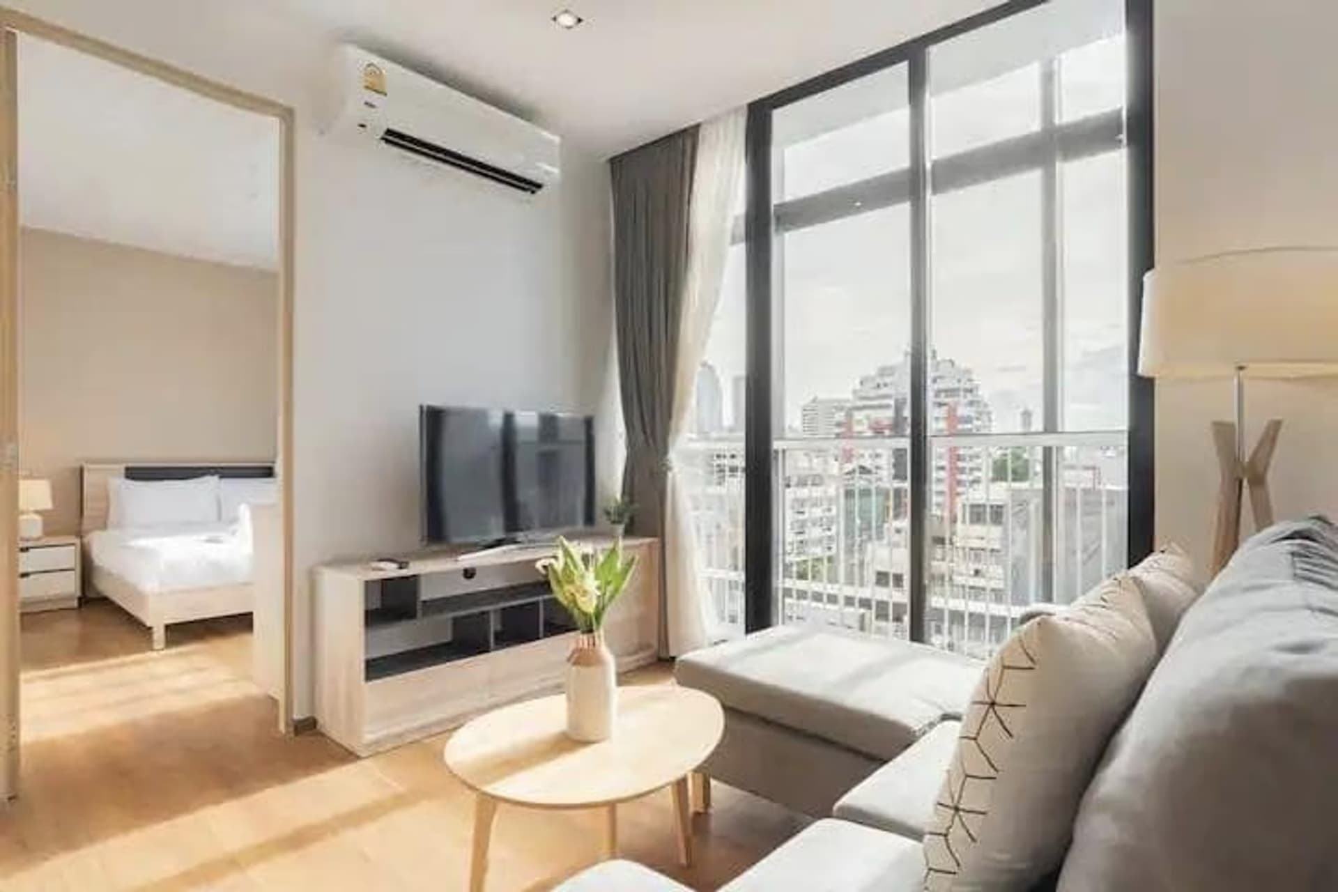 2 Bed Condo for Rent and Sale in Khlong Toei - Image 1