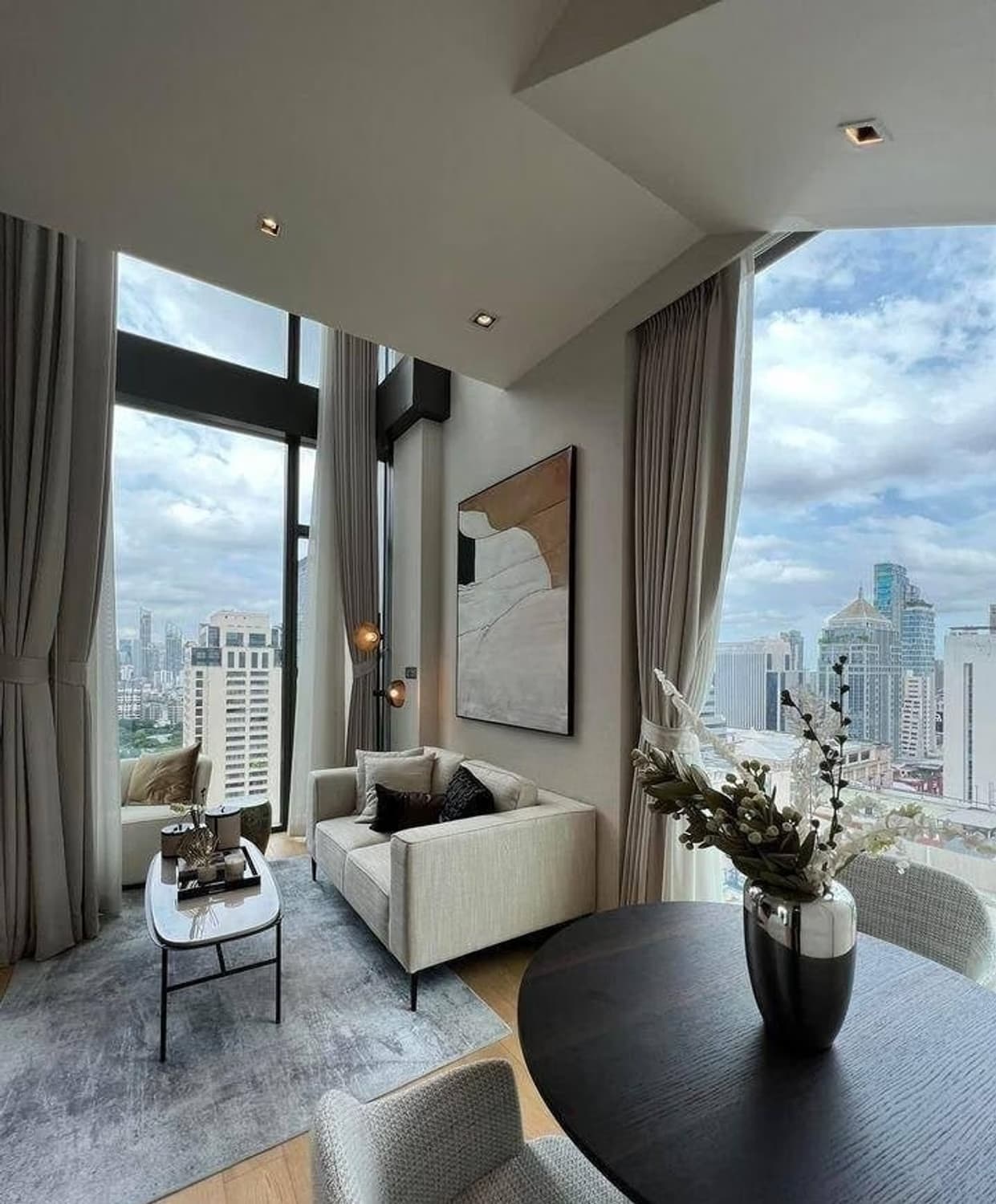 1 Bed Condo for Rent in Pathum Wan - Image 3