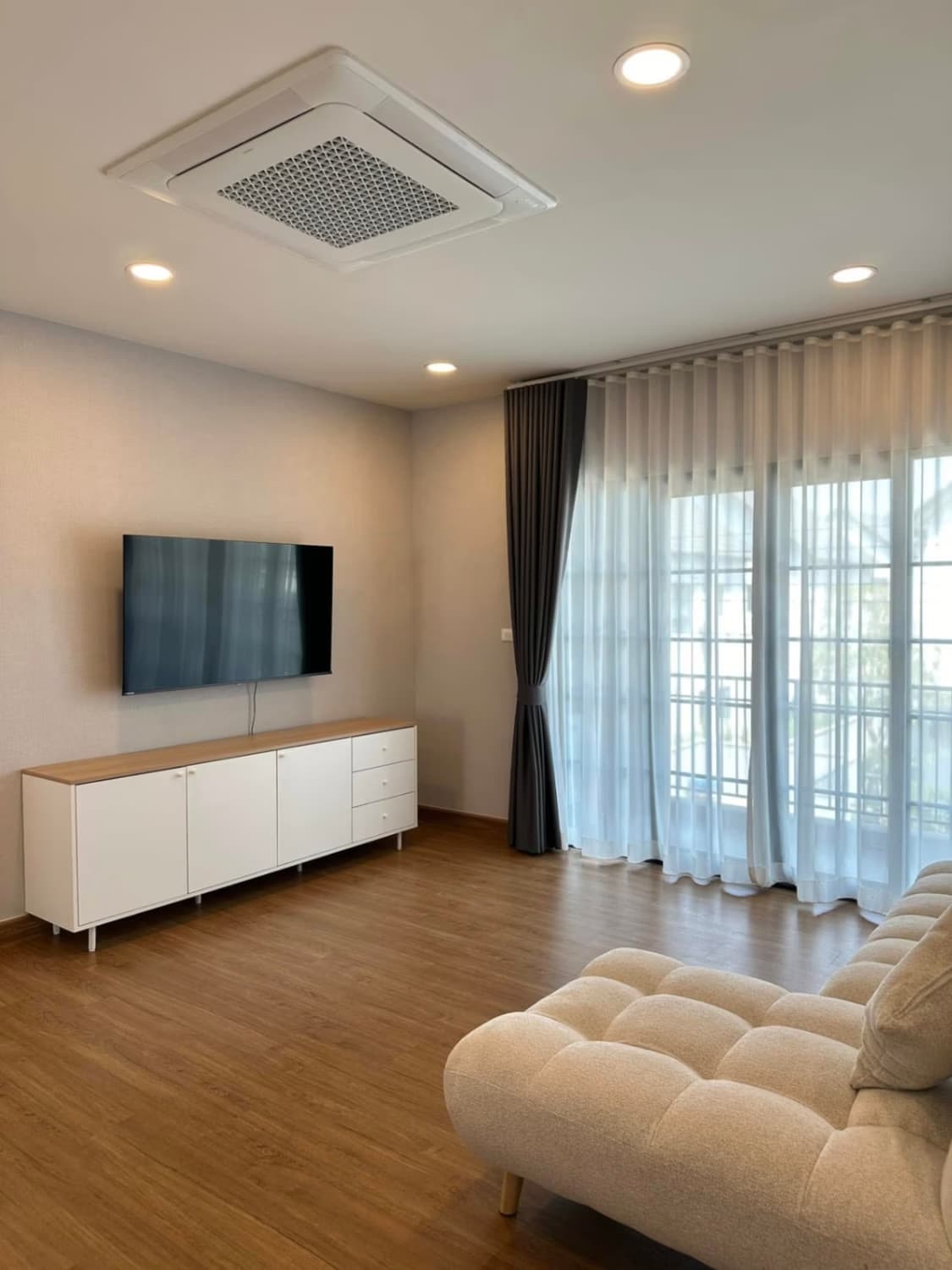 4 ห้องนอน บ้าน สำหรับ จำหน่าย ใน Bang Phli, Samut Prakan - Image 3