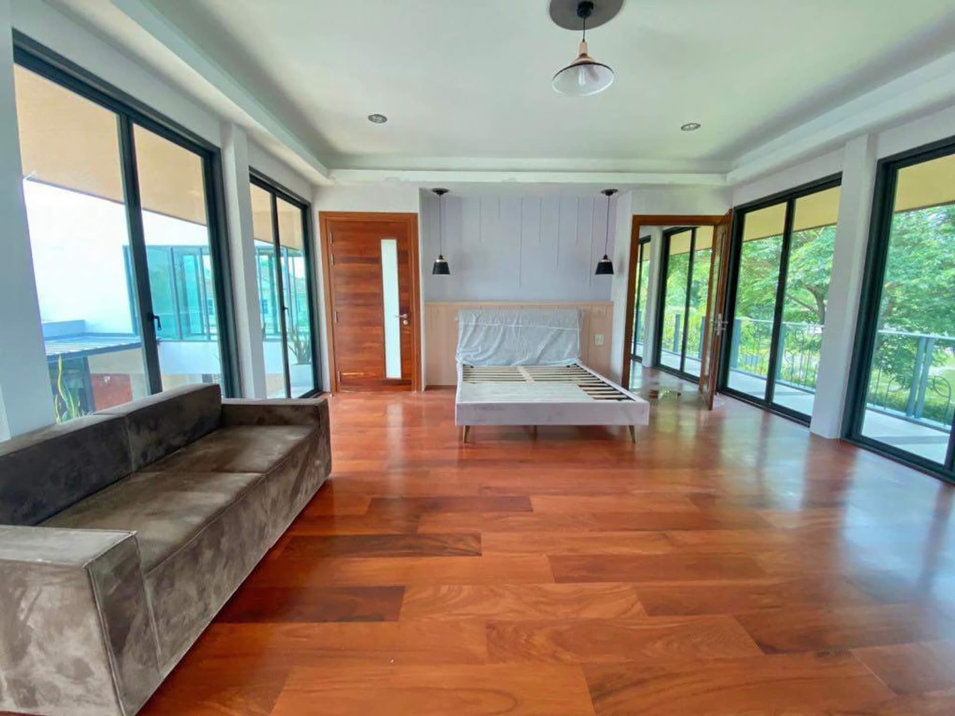 4 Bedroom House - Image 26
