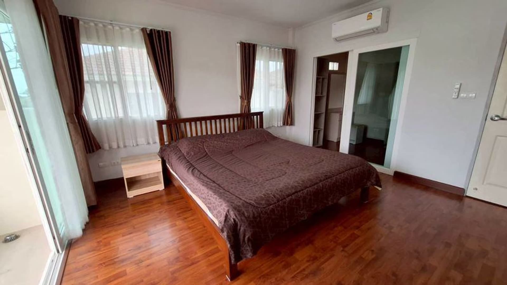 3 Bed House for Rent in Mueang Chiang Mai District - Image 8