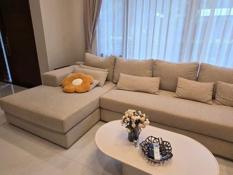 4 Bed House for Rent in Bang Phli