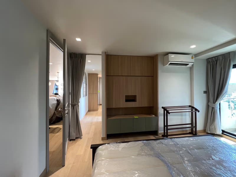 2 Bed Condo for Sale in Watthana