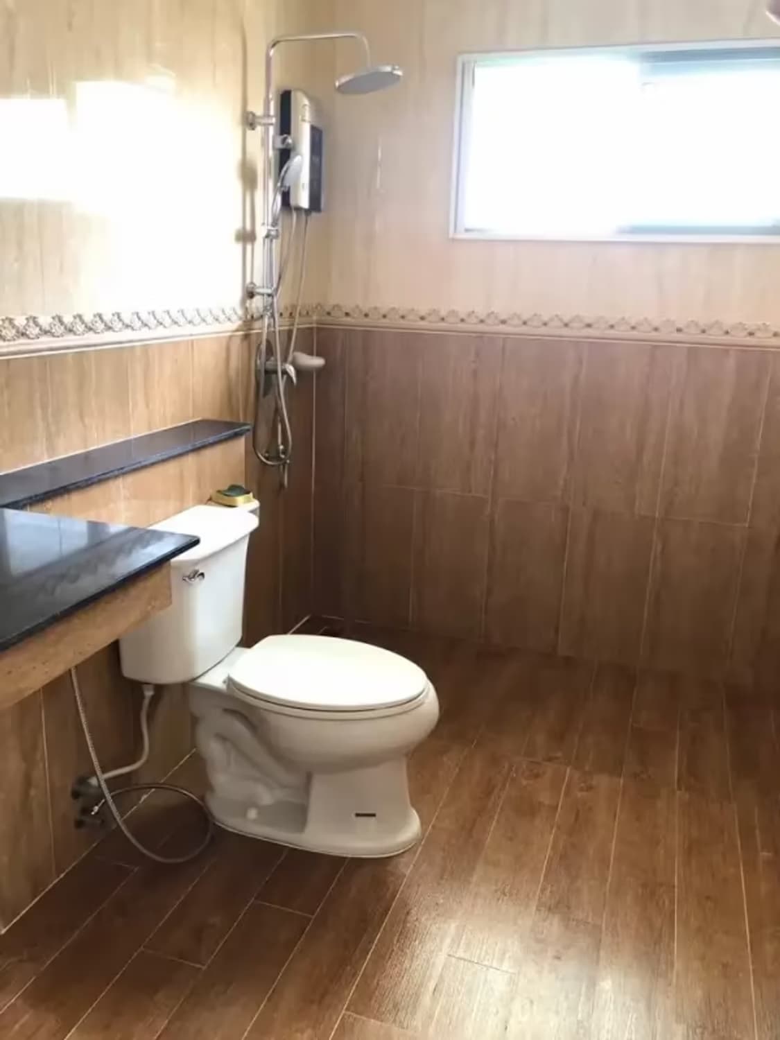 4 Bedroom House - Image 4