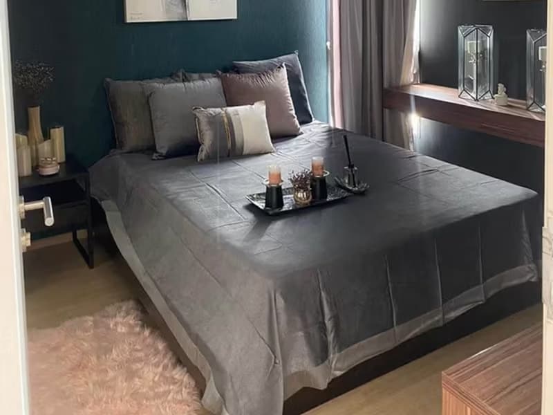 1 Bedroom Condo