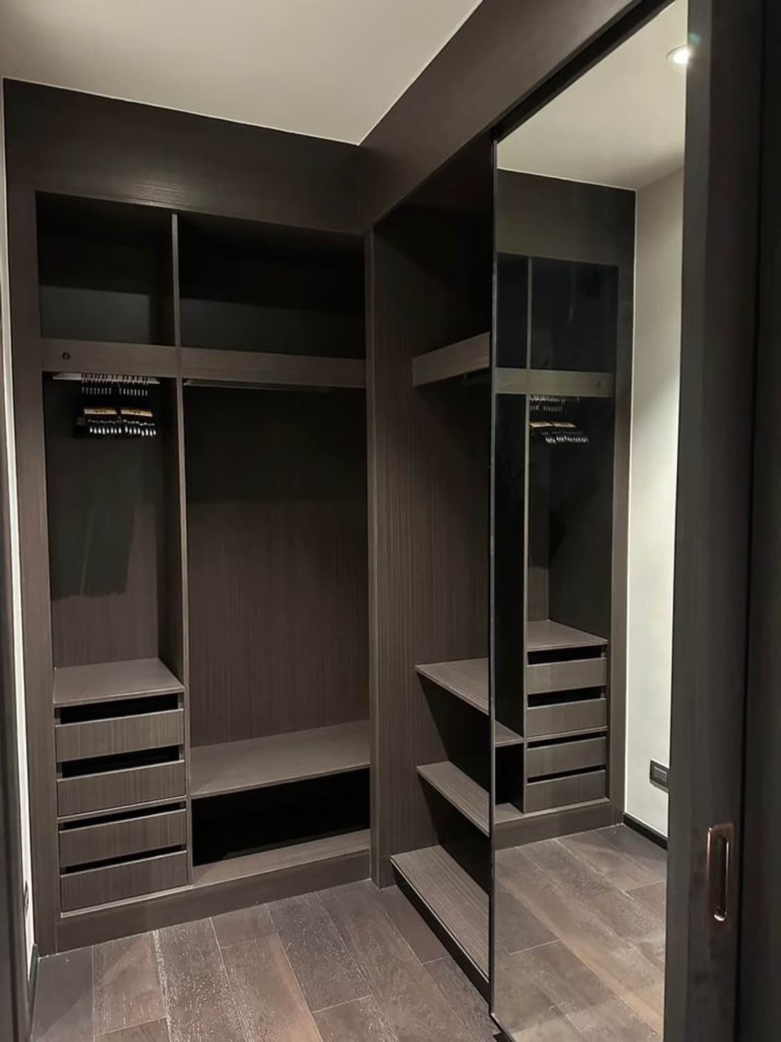  - Image 4