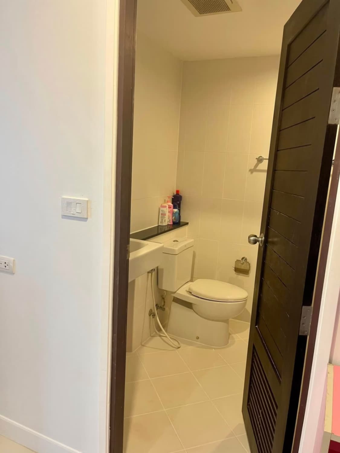 Studio Condo for Rent in Mueang Chiang Mai - Image 9