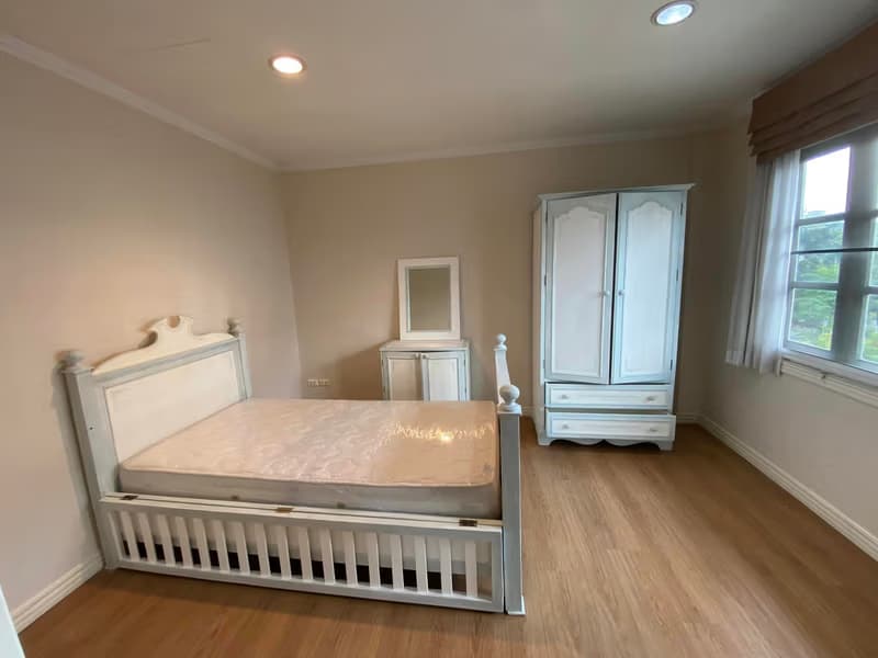 Townhouse for Sale, Rent at Fantasia Villa 2