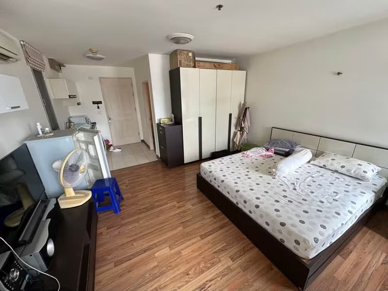  Condo for Sale at Sukhumvit Plus