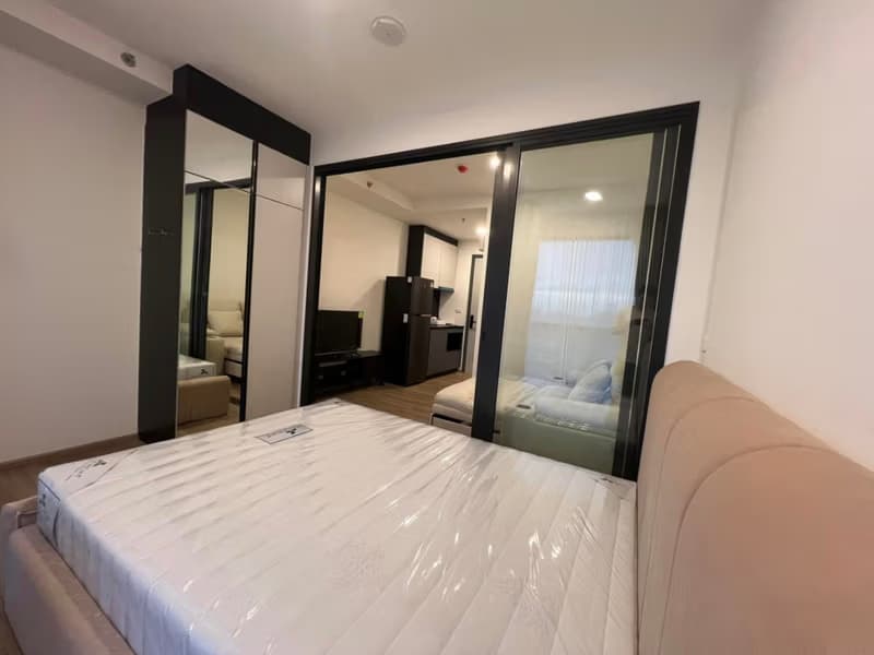 1 Bed Condo for Rent in Huai Khwang
