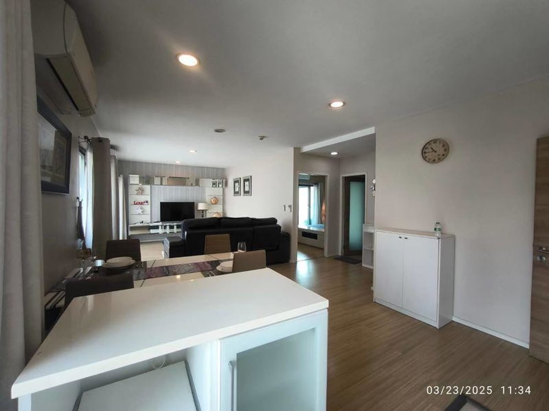 1 Bed Condo for Rent and Sale in Pathum Wan - Image 12