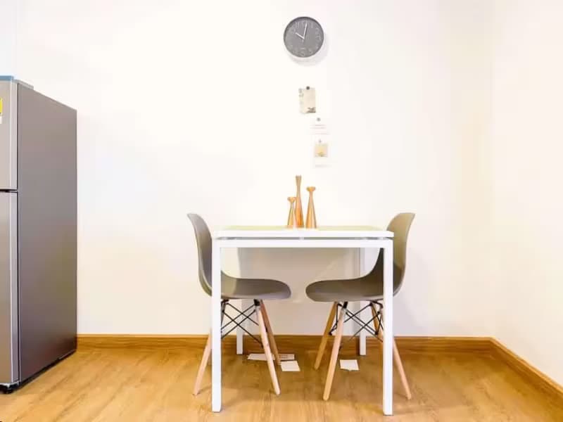 1 Bedroom Condo