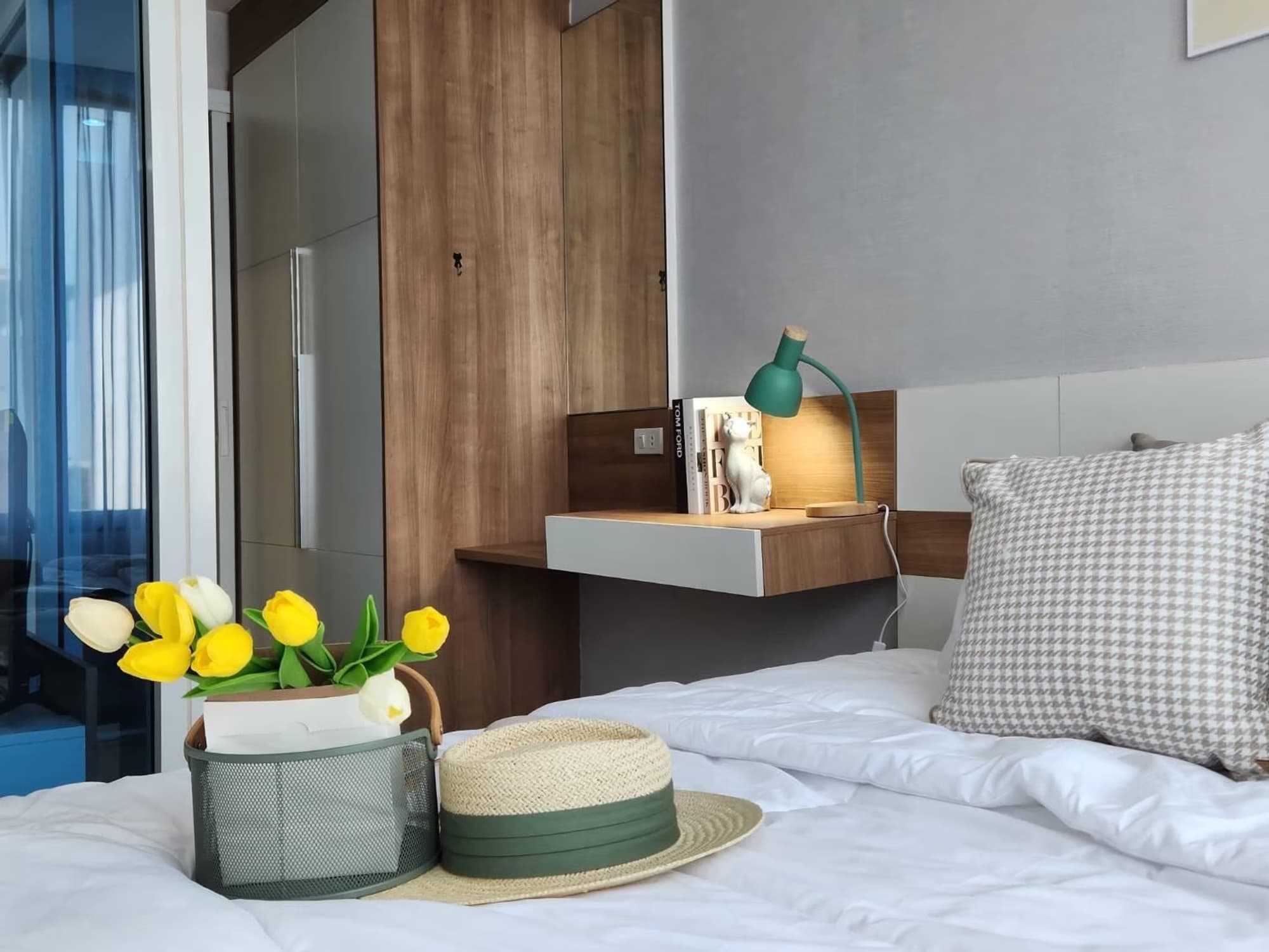 Condo for Sale, Sale w/Tenant at TRAMS Condominium - Image 7