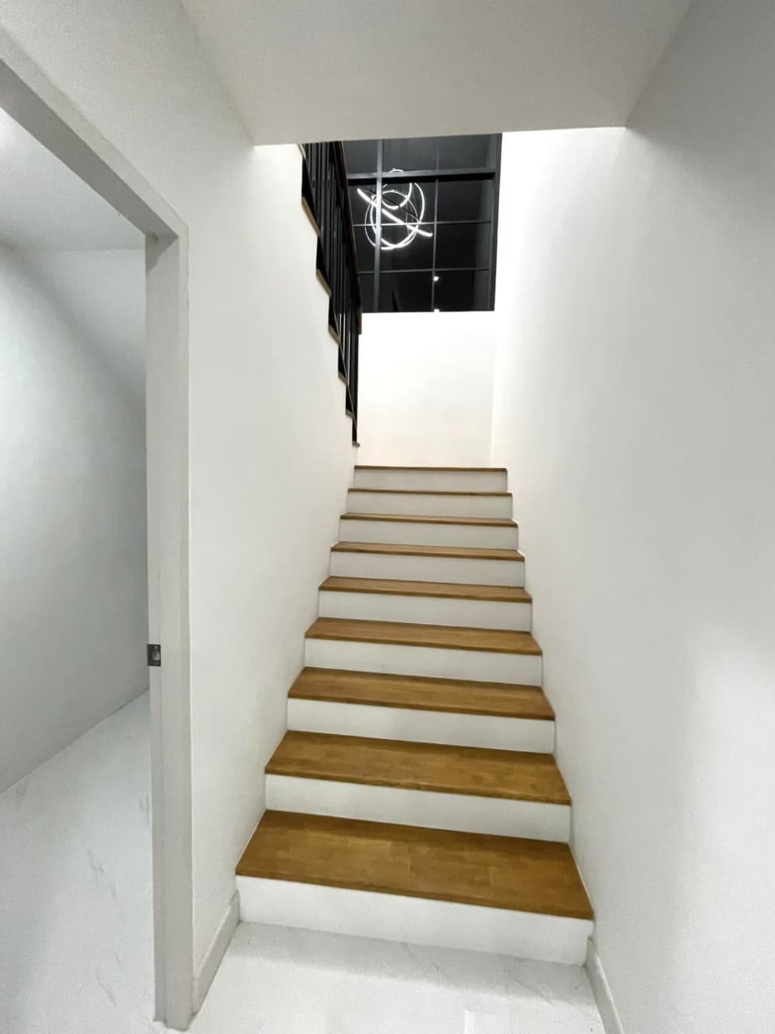 3 Bed House for Sale in San Kamphaeng District - Image 8