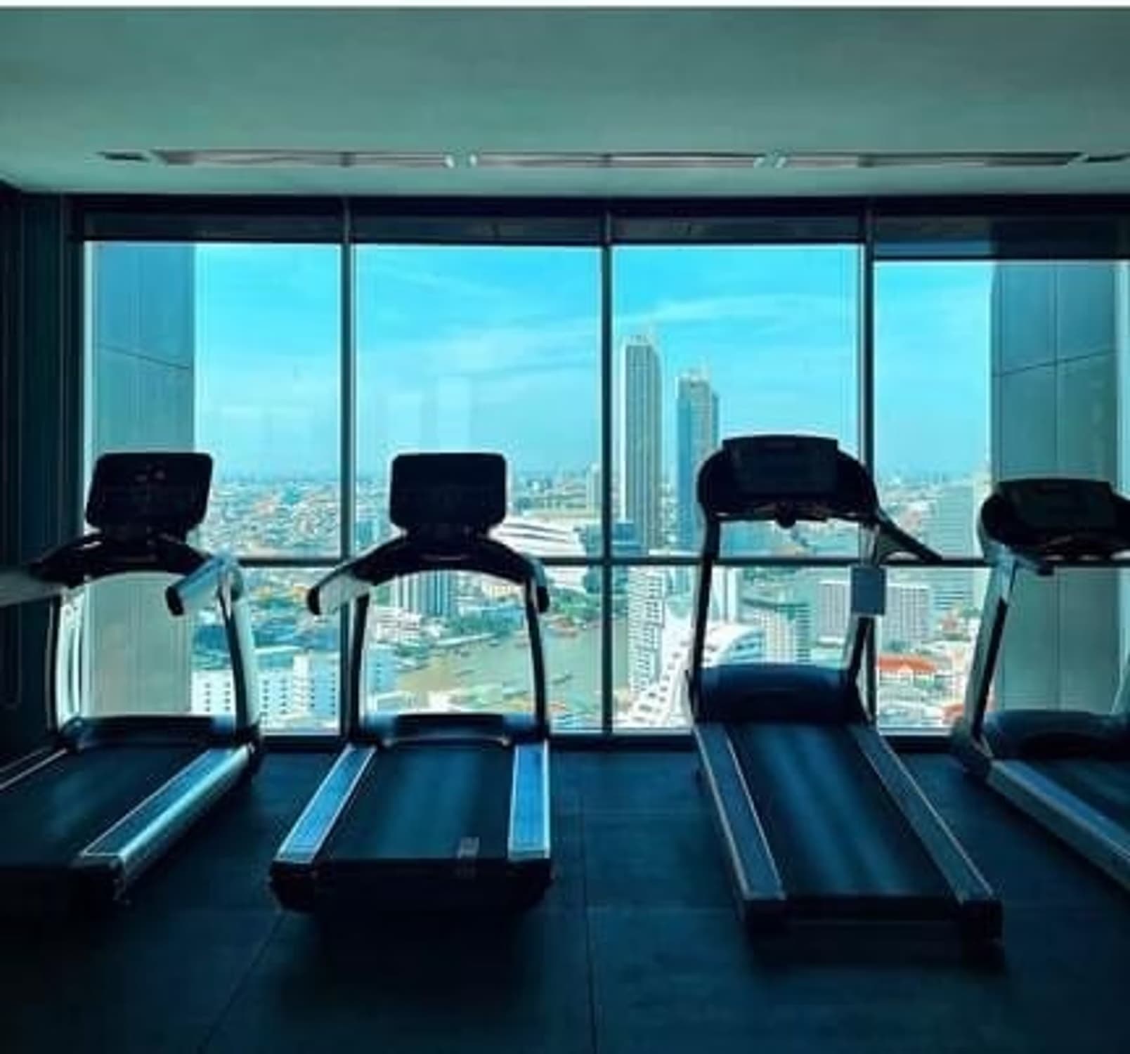 1 Bed Condo for Sale in Sathon - Image 10