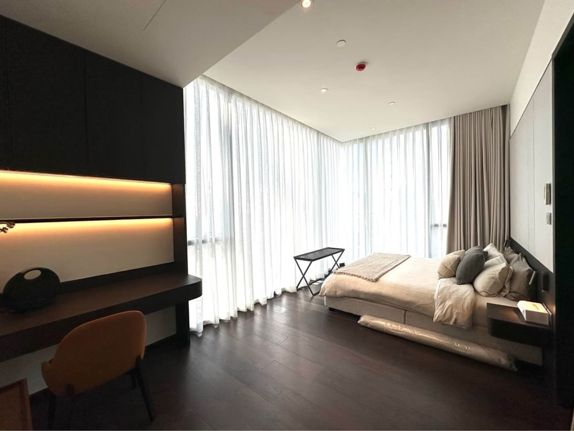 - Image 8