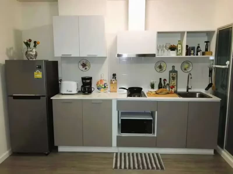 1 Bedroom Condo