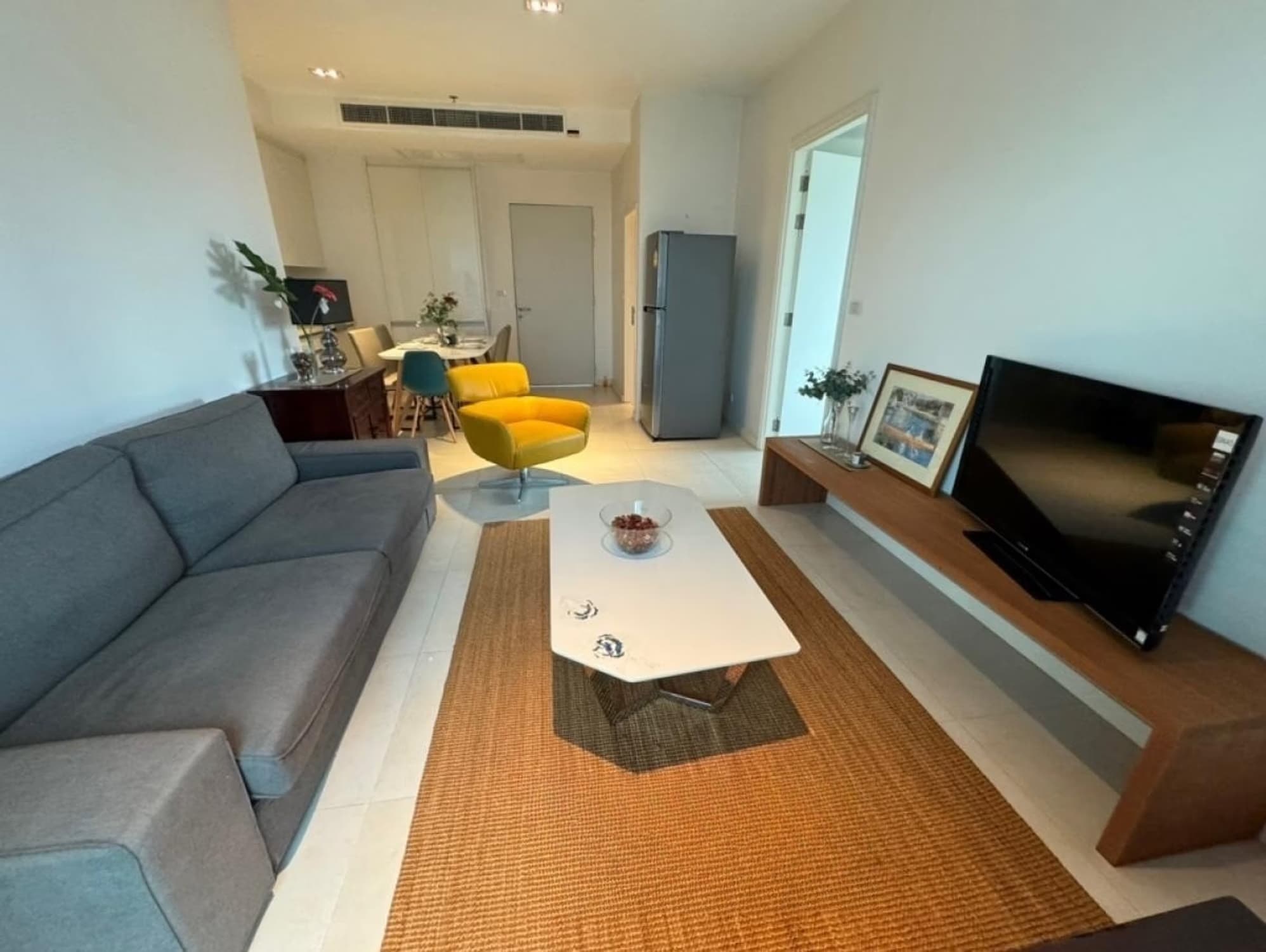 2 Bed Condo for Rent in Bang Kapi - Image 3