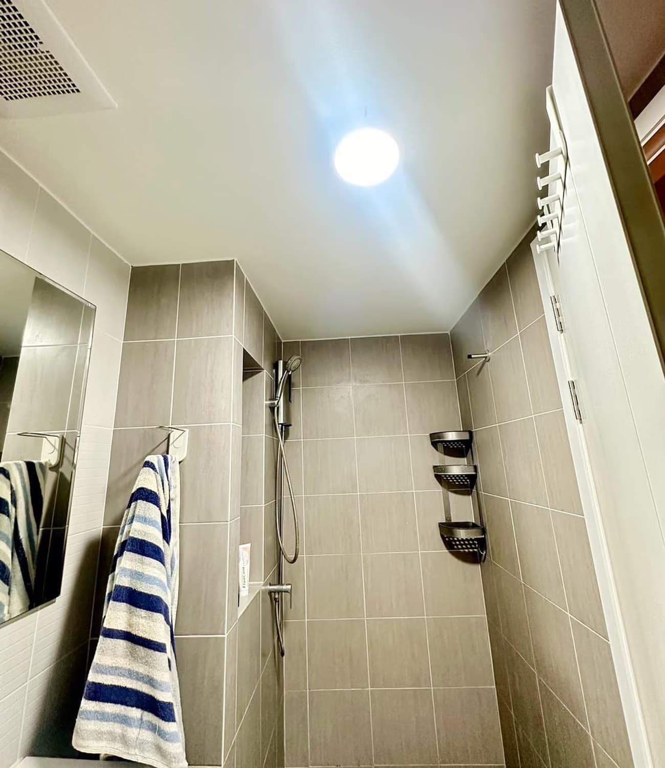 2 Bed Condo for Sale  Near Thipphawan MRT - Image 5