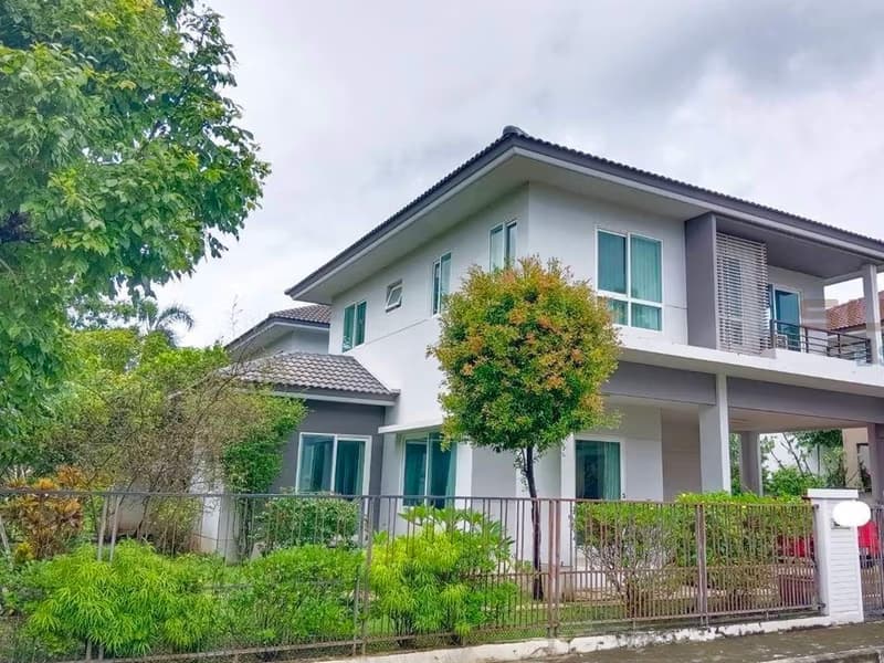4 Bed House for Sale in Mueang Chiang Mai