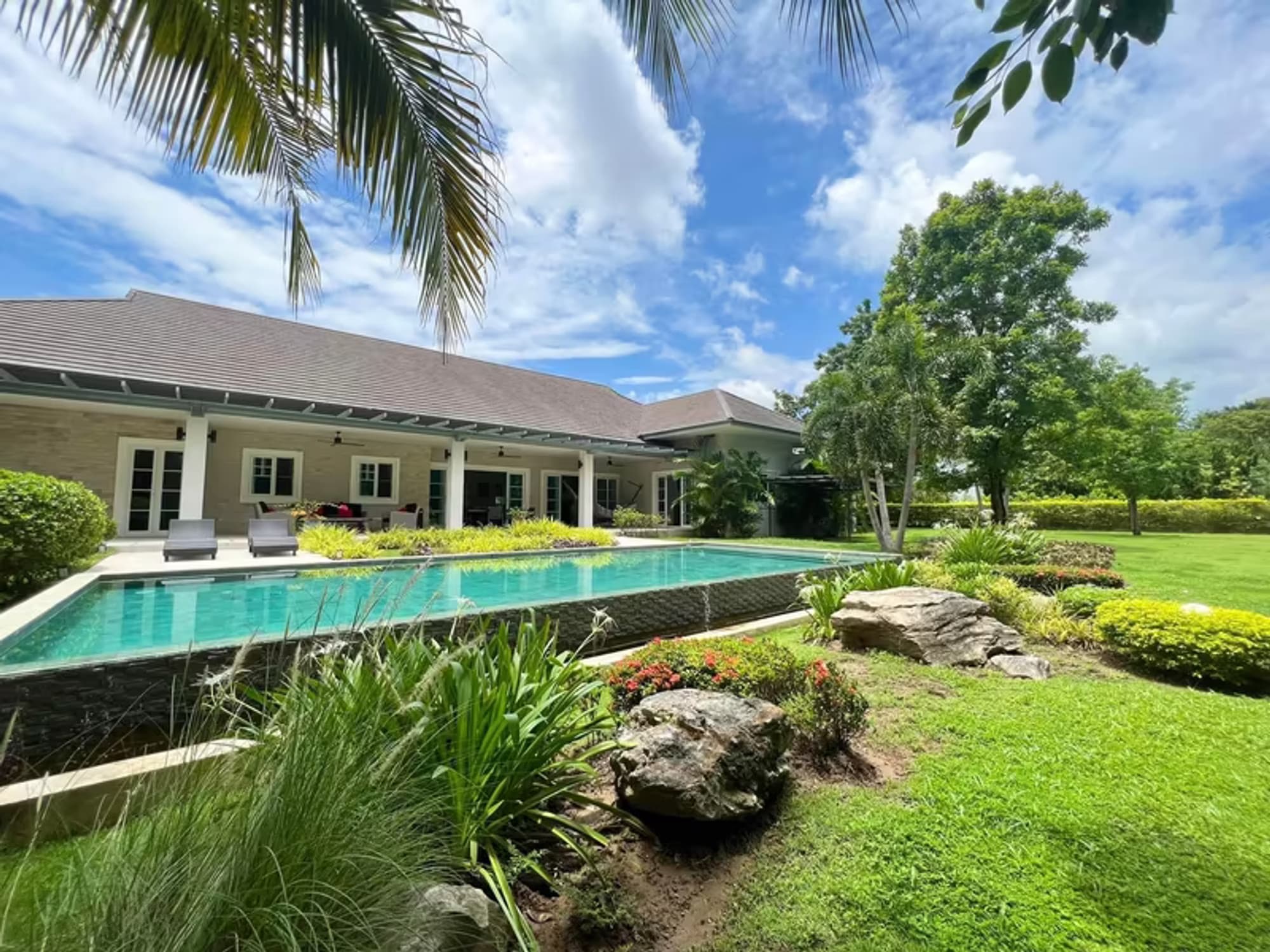 4 Bedroom House - Image 37