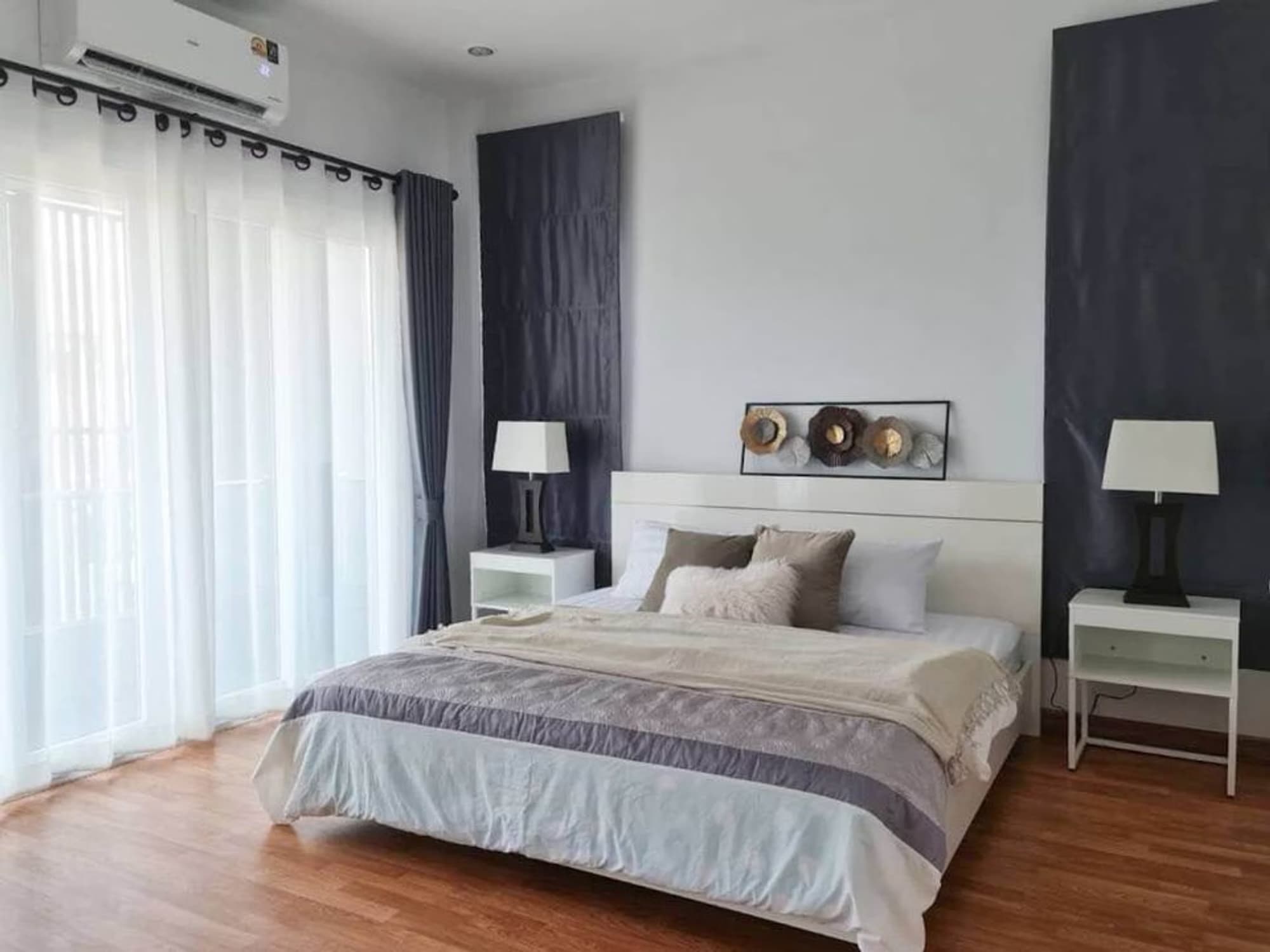 4 Bed House for Rent and Sale in Hang Dong - Image 9