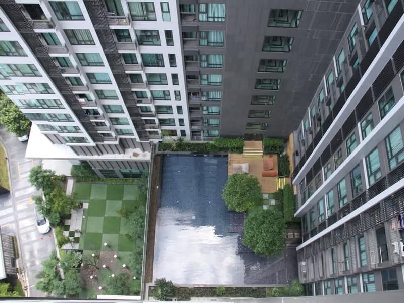 2 Bed Condo for Rent and Sale in Khlong Toei