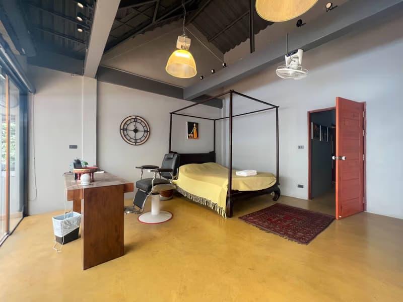 Townhouse for Sale in Old City. Good Investment Property