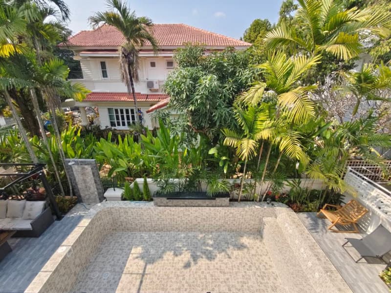 4 Bed House for Rent in Hang Dong