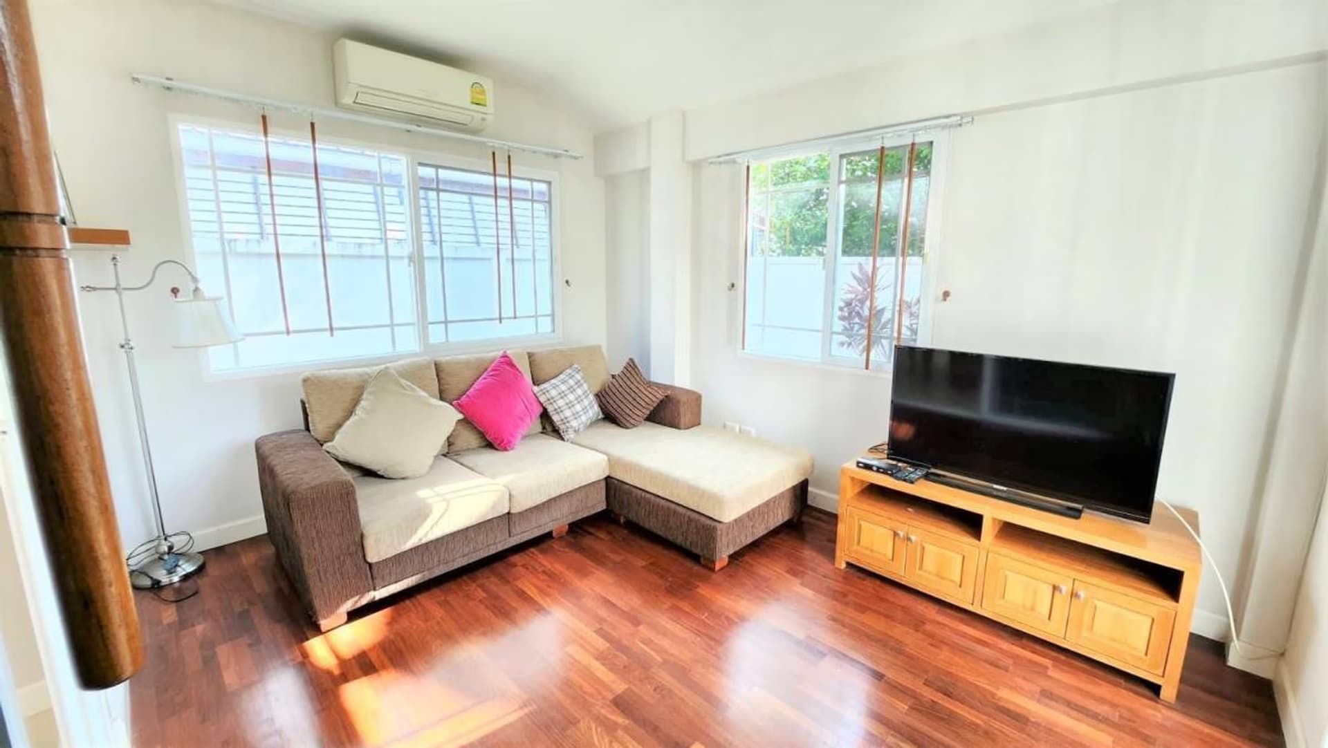 4 Bed House for Rent in Mueang Chiang Mai - Image 3