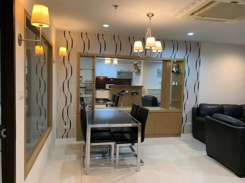 1 Bed Condo for Sale  Near Phetchaburi MRT